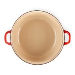 Le Creuset Cocotte Fonte Rond Plume 28 Cm 3,9 L Rouge -Cuisine Ustensiles Boutique 21605 4 2 Cocotte fonte rond Plume 28 cm 3 9 L rouge Le Creuset