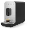 Smeg Machine à Café Avec Broyeur 19 Bars BCC01BLMEU Noir Mat 1 Smeg Machine à Café Avec Broyeur 19 Bars BCC01BLMEU Noir Mat -Cuisine Ustensiles Boutique 700072 0 1 Machine a cafe avec broyeur 19 bars BCC01BLMEU noir mat Smeg