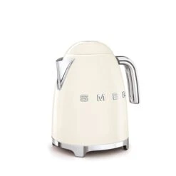 Smeg Bouilloire Crème 1,7 L 2400 W KLF03CREU -Cuisine Ustensiles Boutique 702065 4 1 Bouilloire creme 1 7 L 2400 W KLF03CREU Smeg